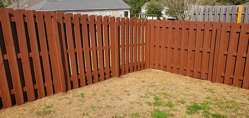 deck and fence staining, exterior painting Tallahassee FL